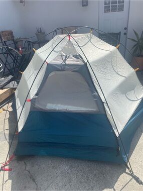 L.L.Bean Backpacker's Dome Tent